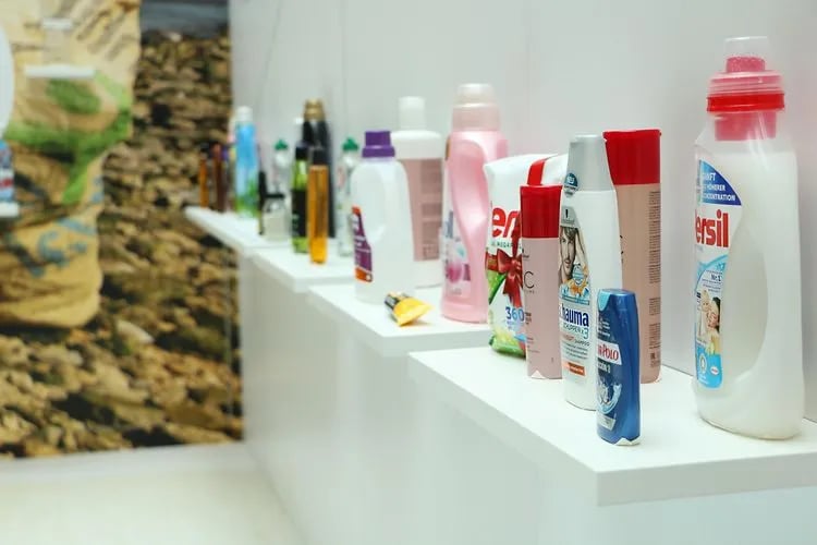 Henkels Produktpalette Peril, Perwoll und Schauma
