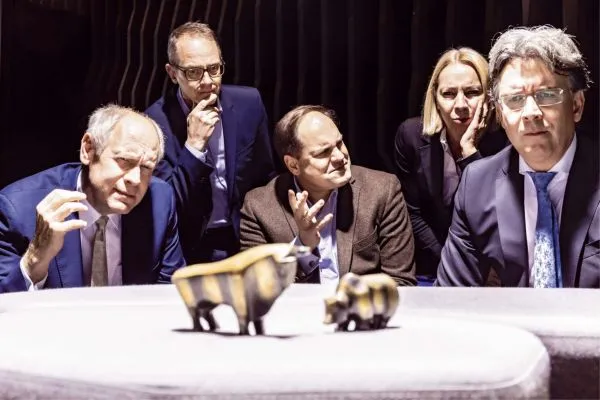 Fünf Börsenexperten schauen auf den goldenen Bullen und Bären