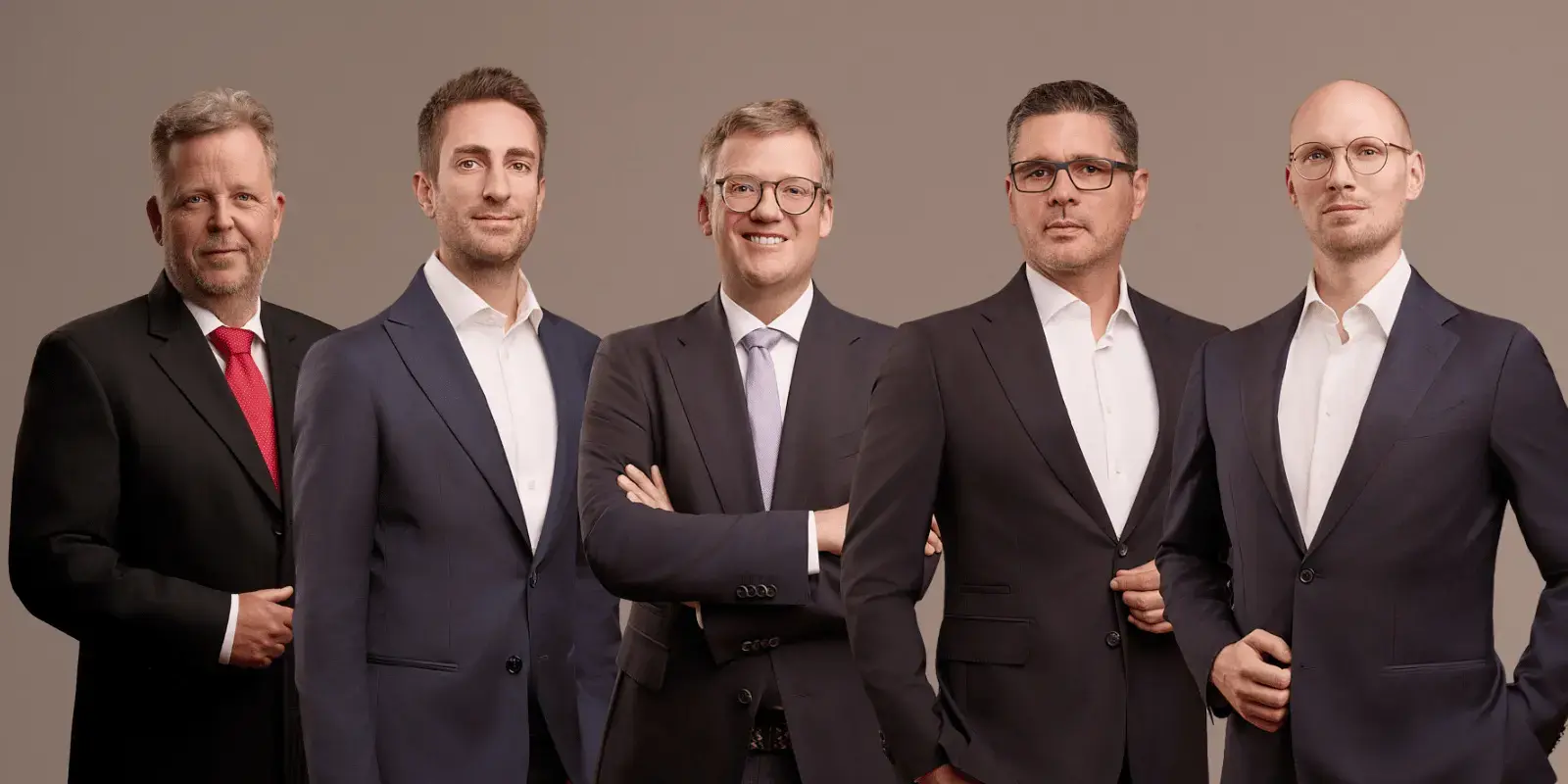 SHAREHOLDER VALUE MANAGEMENT UND LONG-TERM GROUP SETZEN AUF MULTI-MANAGER-STRATEGIE IM FRANKFURTER LONG-TERM VALUE FUND