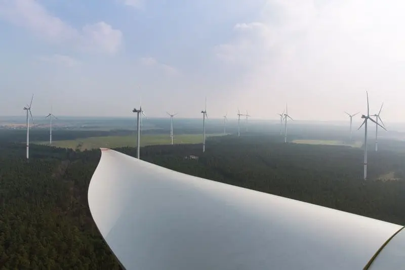 Ein Windpark von PNE